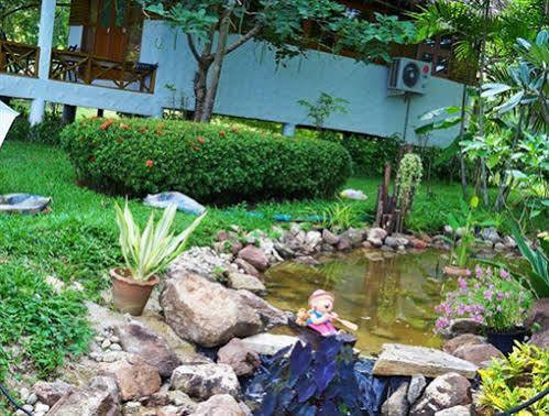 Golden Lake View Boutique Resort Kancsanaburi Kültér fotó